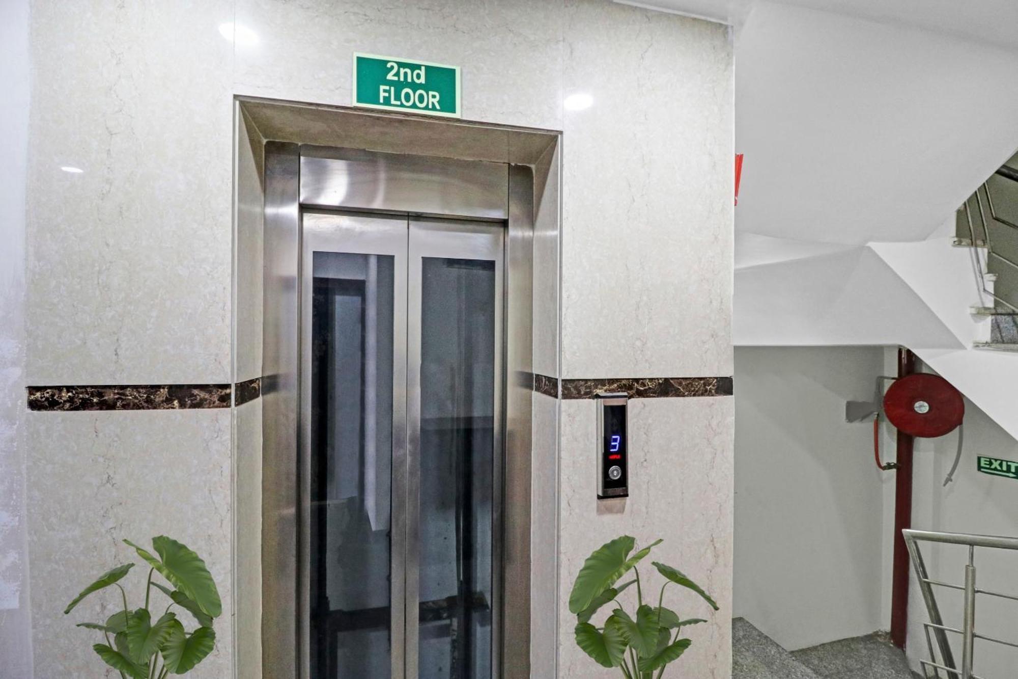 Hotel Stay House New Delhi Eksteriør bilde